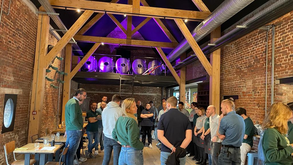 Tanks à bière installés Aux Enfants Terribles Tanks à bière installés Aux Enfants Terribles